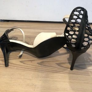 Carlos Santana black and white heel sandal